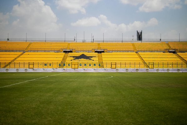 Cracking the Code: How Sports Analytics Revolutionize Real-Time Decision Making in Football Matches